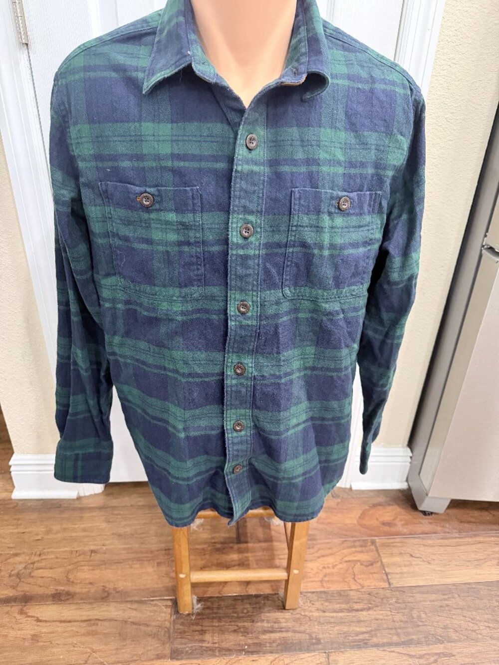 Orvis Perfect Flannel Mens Medium Green Blue Plaid Shirt Cotton Classic Fit